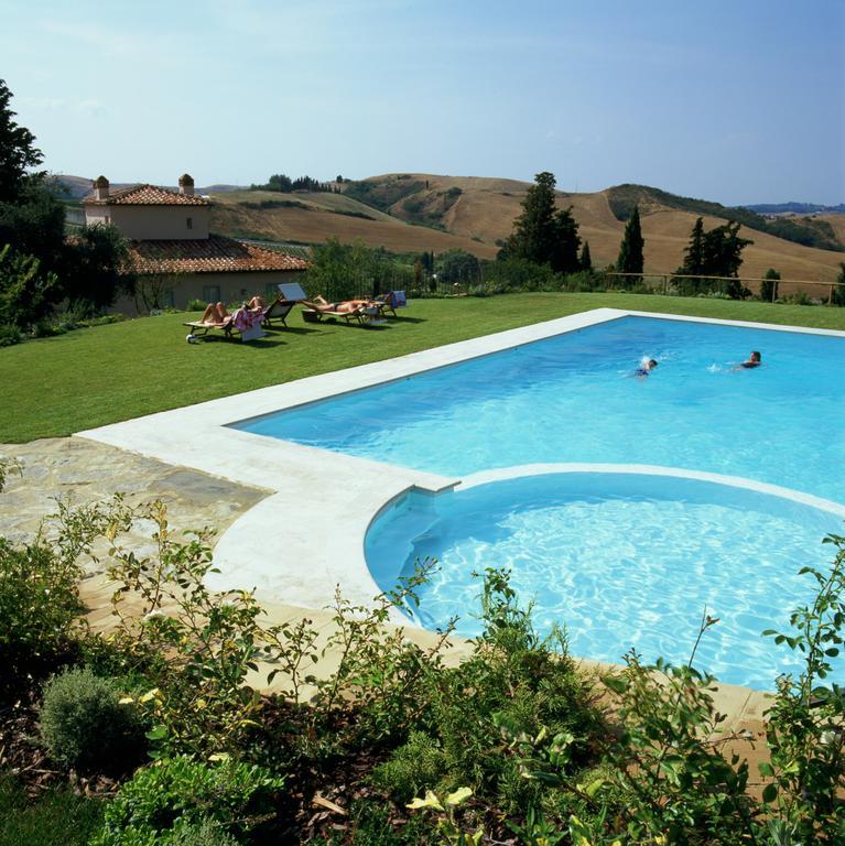Borgo Della Meliana Gambassi Terme Hotell Rum bild